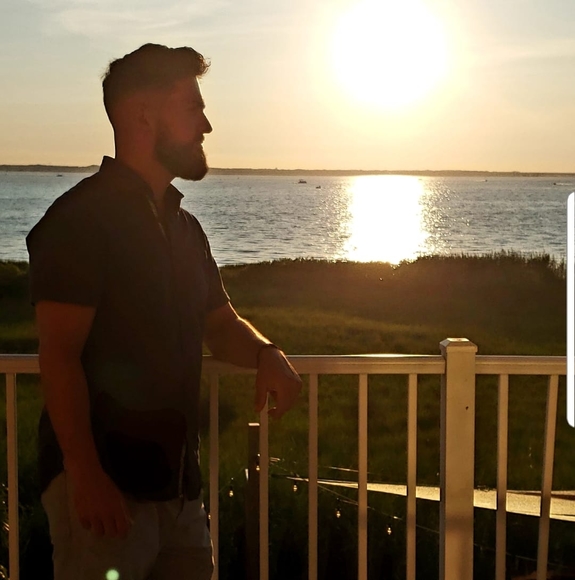 Meet your Posher, Kevin - Picture 1 of 1